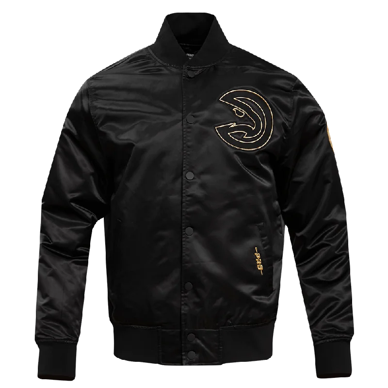 ATLANTA HAWKS GOLD LOGO SATIN JACKET (BLACK) Fleece Jacket Down Jacket Feather Jacket ATLANTA HAWKS GOLD LOGO SATIN JACKET (BLACK) Fleece Jacket Down Jacket Feather Jacket