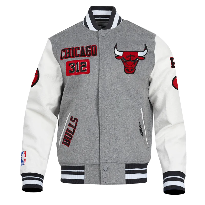 NBA CHICAGO BULLS AREA CODE MEN'S RIB WOOL VARSITY JACKET (HEATHER GREY/WHITE/BLACK) Hooded Jacket Caped Jacket Shawl Collar Jacket NBA CHICAGO BULLS AREA CODE MEN'S RIB WOOL VARSITY JACKET (HEATHER GREY/WHITE/BLACK) Hooded Jacket Caped Jacket Shawl Collar Jacket