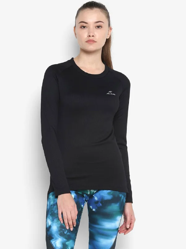 Alcis Women Black Solid Round Neck T-shirt Ribbed Striped Patterned