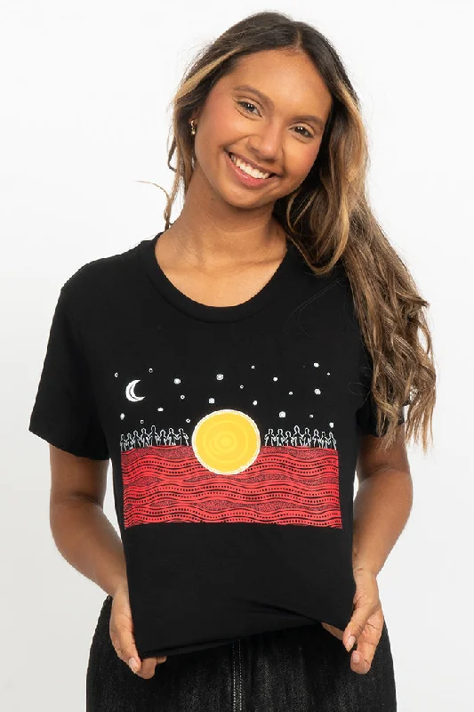 The Night Sky Flag Black Cotton Crew Neck Womens T-Shirt Faux Fur Fabric Real Fur Fabric Shearling Fabric The Night Sky Flag Black Cotton Crew Neck Womens T-Shirt Faux Fur Fabric Real Fur Fabric Shearling Fabric
