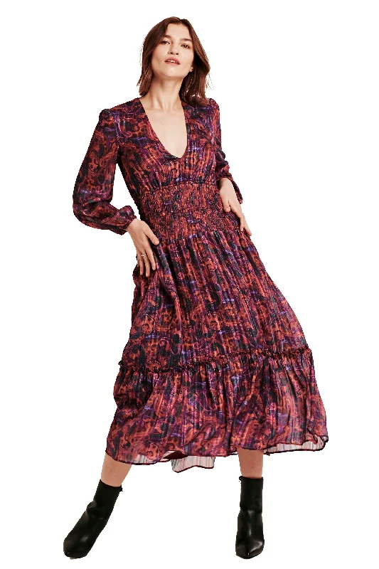 AMELLIA DEEP V DRESS PLUM PAISLEY