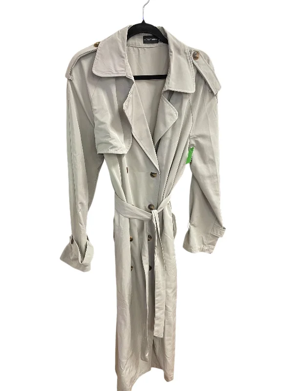 Coat Other By Pretty Little Thing In Green, Size: L Asymmetrical Diagonal princess