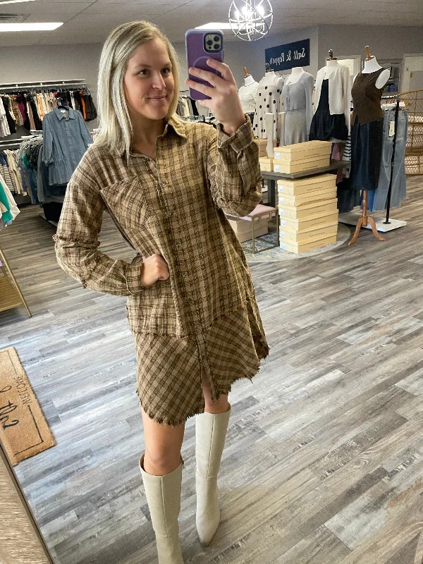 Oversized Plaid Dress - Mocha