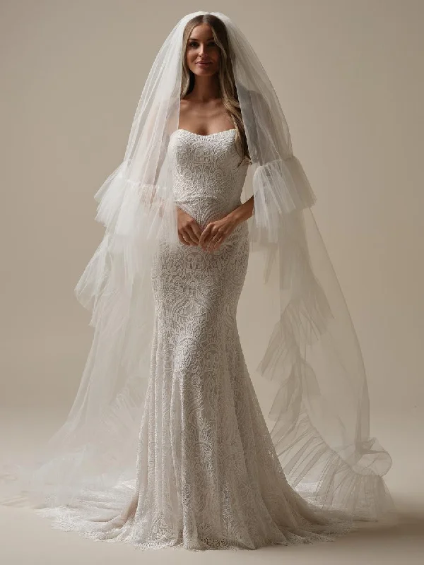 Ivory over Pearl gown with Natural Illusion