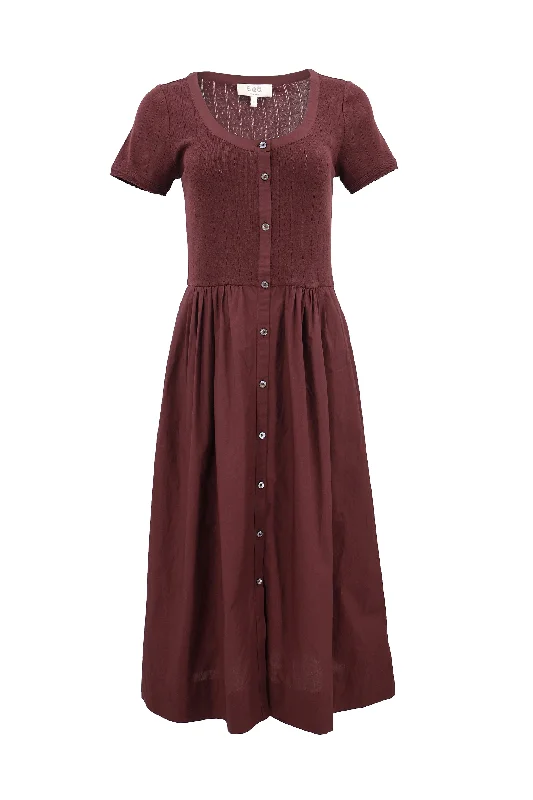 Renata Solid Crewneck Dress in Burgundy