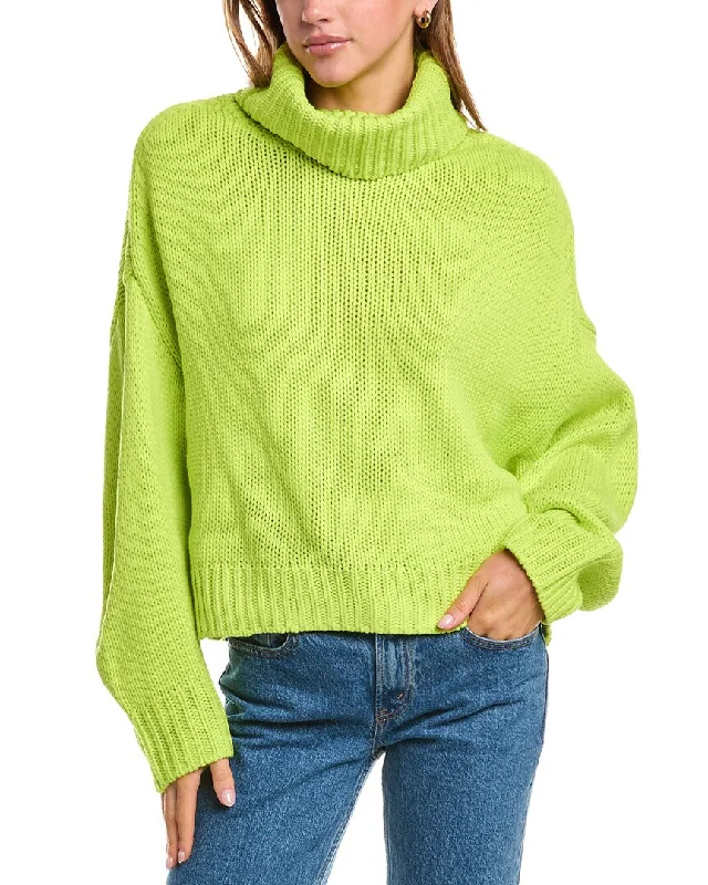 525 America Edie Turtleneck Pullover Short Sleeve Top
