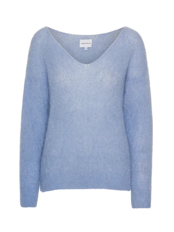 Carly Pullover - Light Blue Saggy Sleeve Comfort