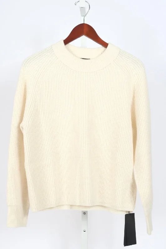 Light Cardigan Stitch Round Neck Jumper - Ivory Chenille Brocade Lace
