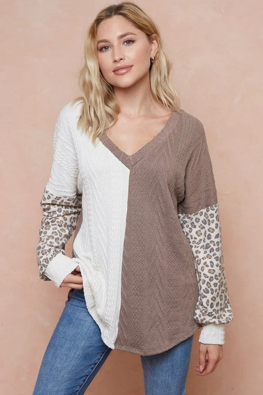 Lovely Pullover Top Soft Wool Sweater