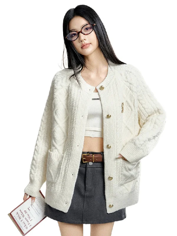 Off-White & Blue Cable Knit Oversized Cardigan Welt Pockets Slit Pockets Flap Pockets Off-White & Blue Cable Knit Oversized Cardigan Welt Pockets Slit Pockets Flap Pockets