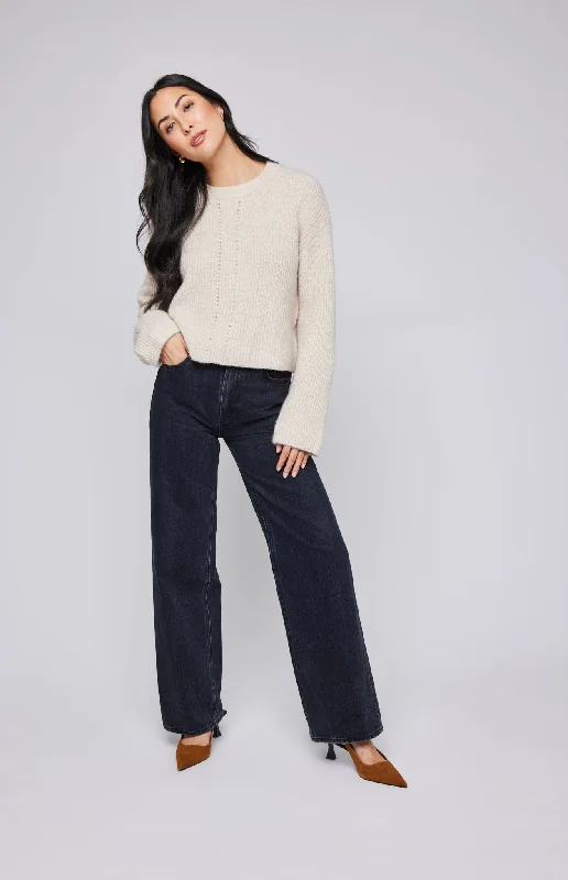 Taylyn Crewneck Pullover Open Neck Pullover