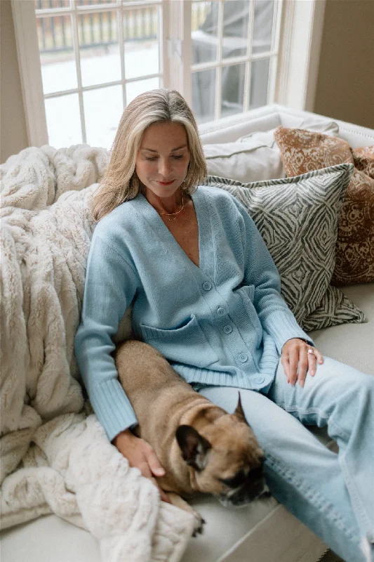 Tenlea Hunter - Cozy Cashmere Cardigan in Seaside Blue Tailored Straight A-Line