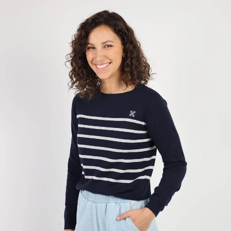 Oxbow Peroma Pullover Angora Wool Cozy